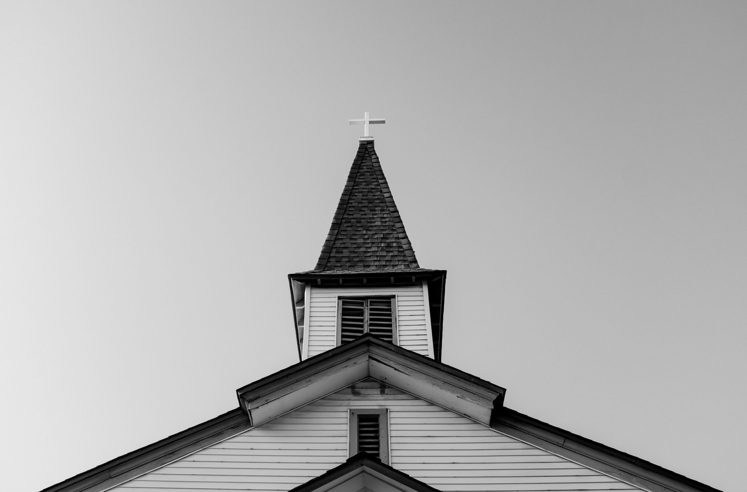 What Are the Key Differences BetweenEvangelical Lutheran Beliefs and Other Evangelical Churches?